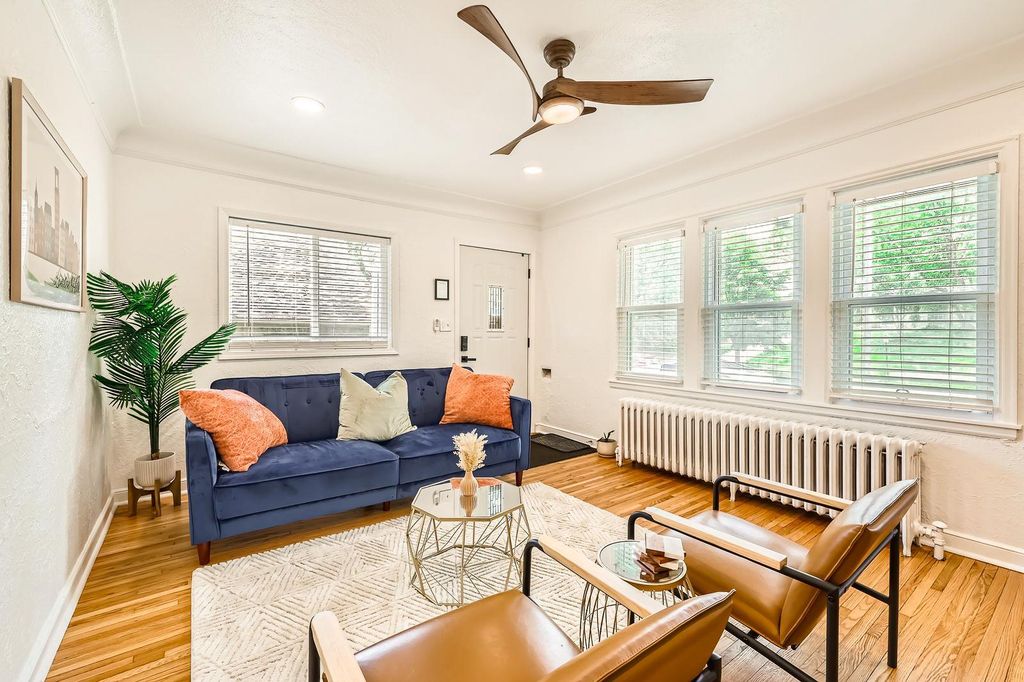 Photo of 3805 France Avenue S #2, Minneapolis, MN 55416 (MLS # 6826806)