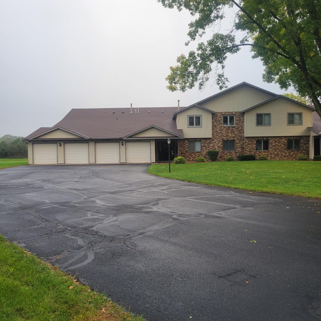 Photo of 1539 14th Street SE, Saint Cloud, MN 56304 (MLS # 7153460)