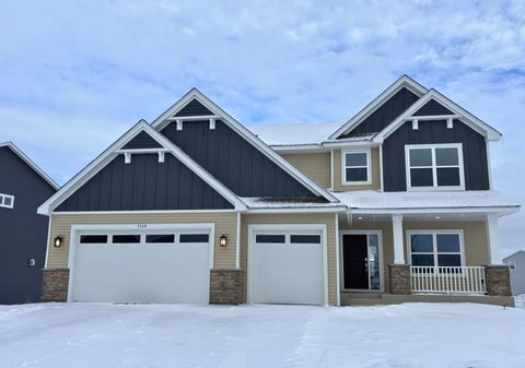 7528 Lotus Lane Lino Lakes MN 55038