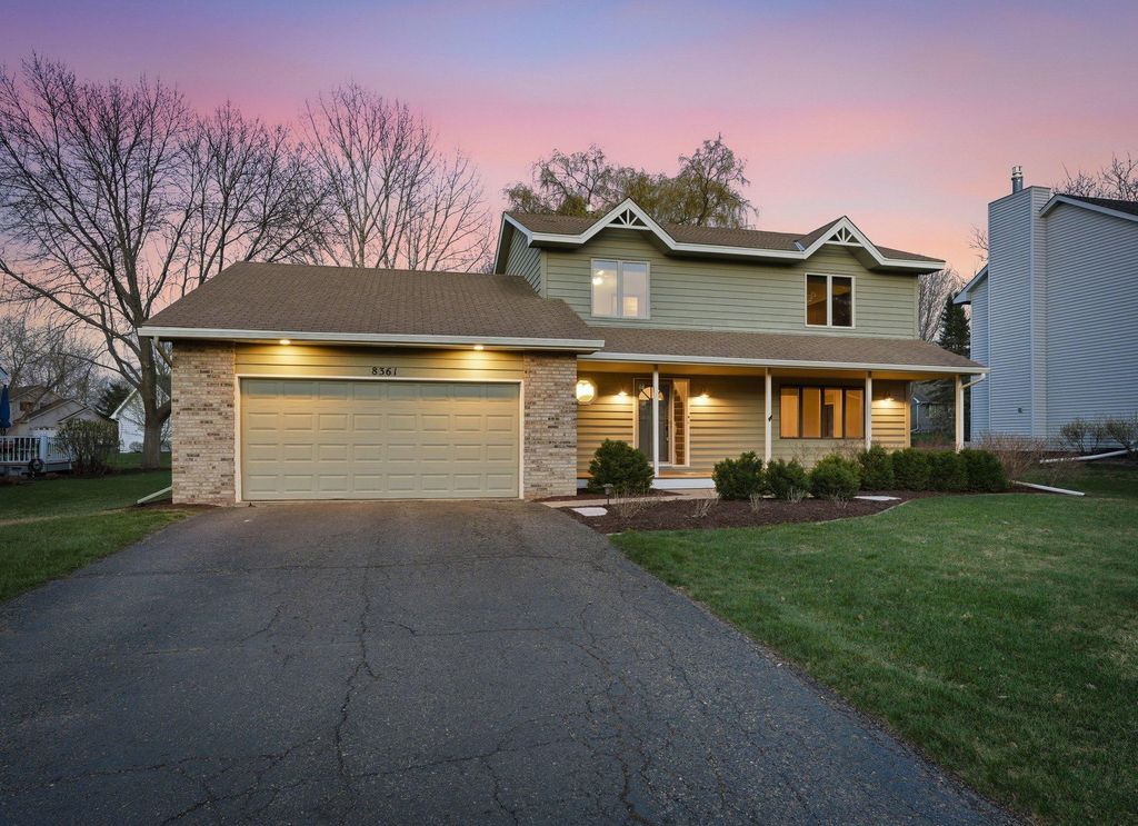 Photo of 8361 W Lake Drive, Chanhassen, MN 55317 (MLS # 7060642)