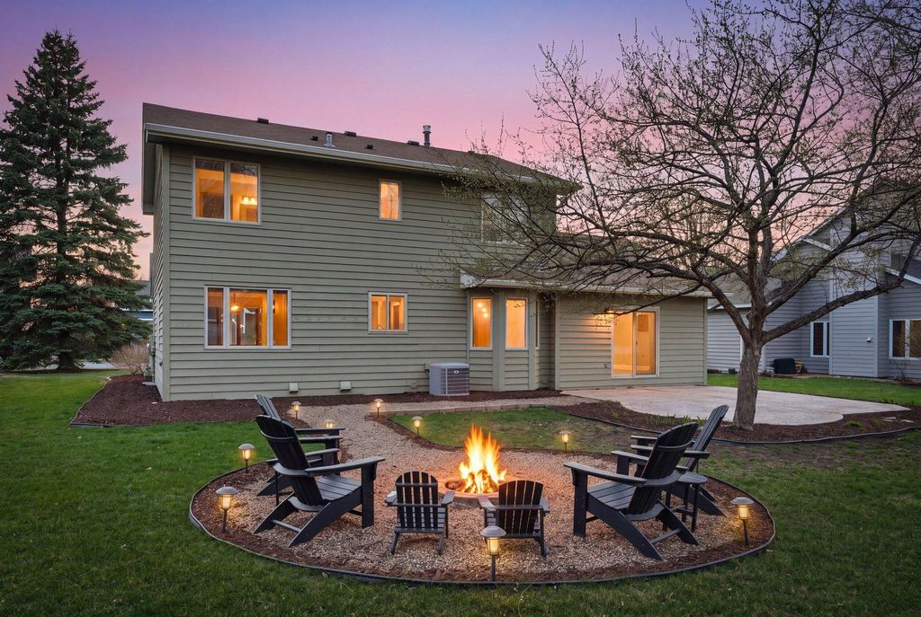 Photo of 8361 W Lake Drive, Chanhassen, MN 55317 (MLS # 7060642)