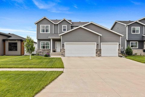Photo of 6363 S 54th Avenue S, Fargo, ND 58104 (MLS # 7098698)