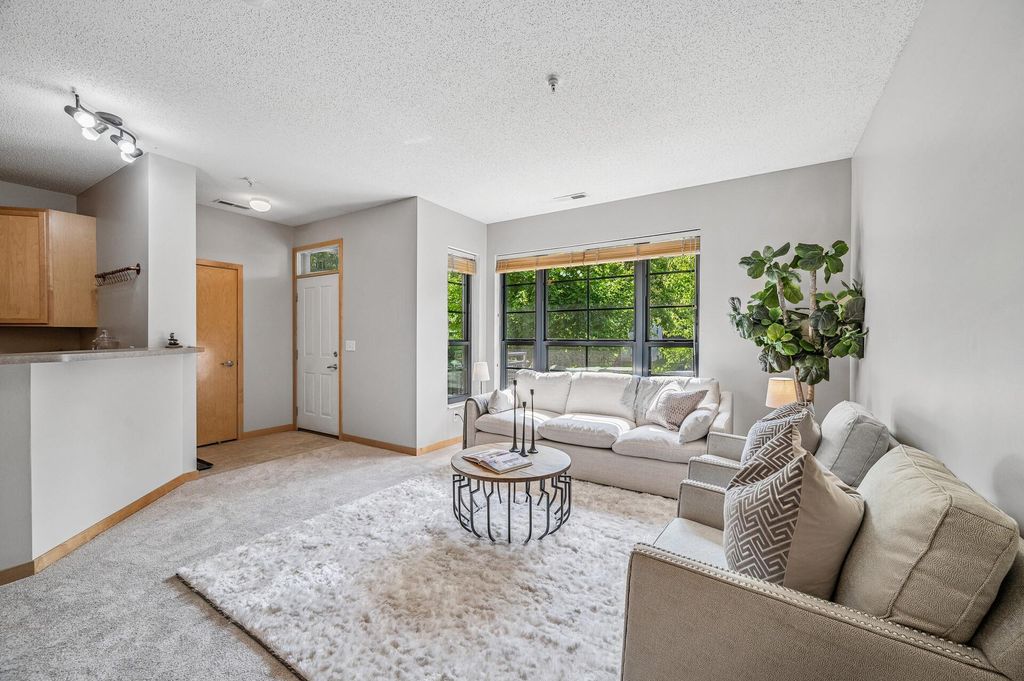 Photo of 820 Emerald Street #110, Saint Paul, MN 55114 (MLS # 7046207)