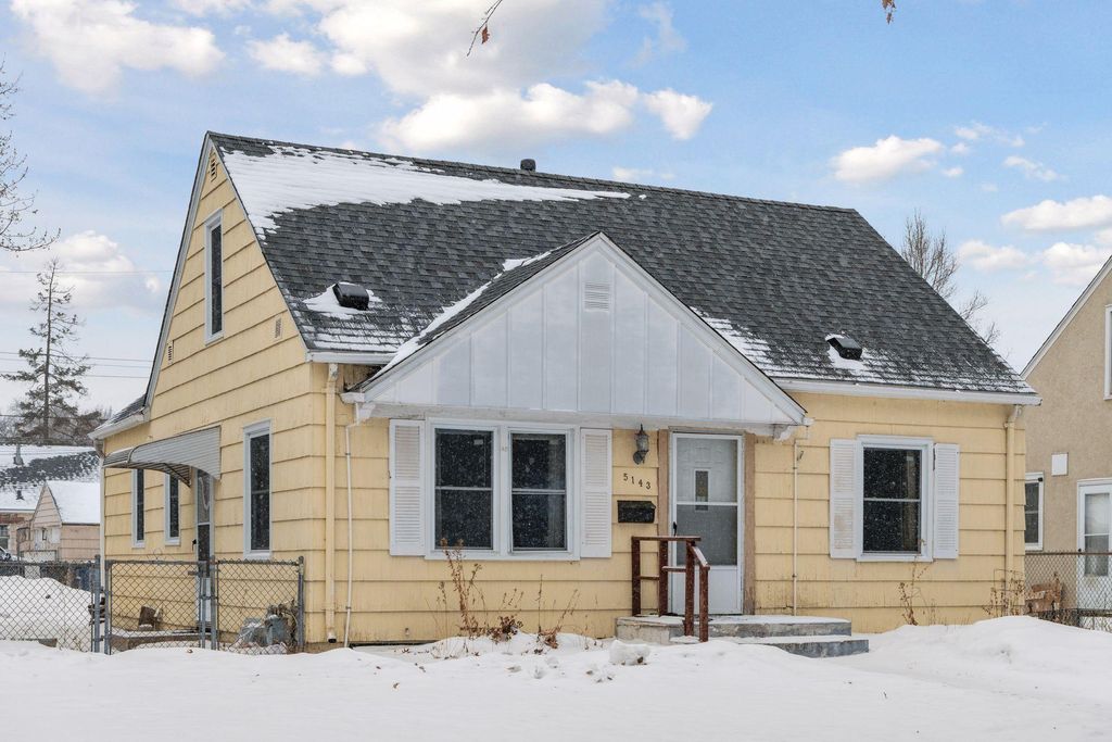 Photo of 5143 Knox Avenue N, Minneapolis, MN 55430 (MLS # 7011583)