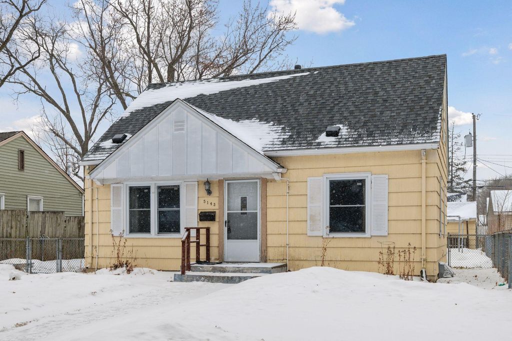 Photo of 5143 Knox Avenue N, Minneapolis, MN 55430 (MLS # 7011583)
