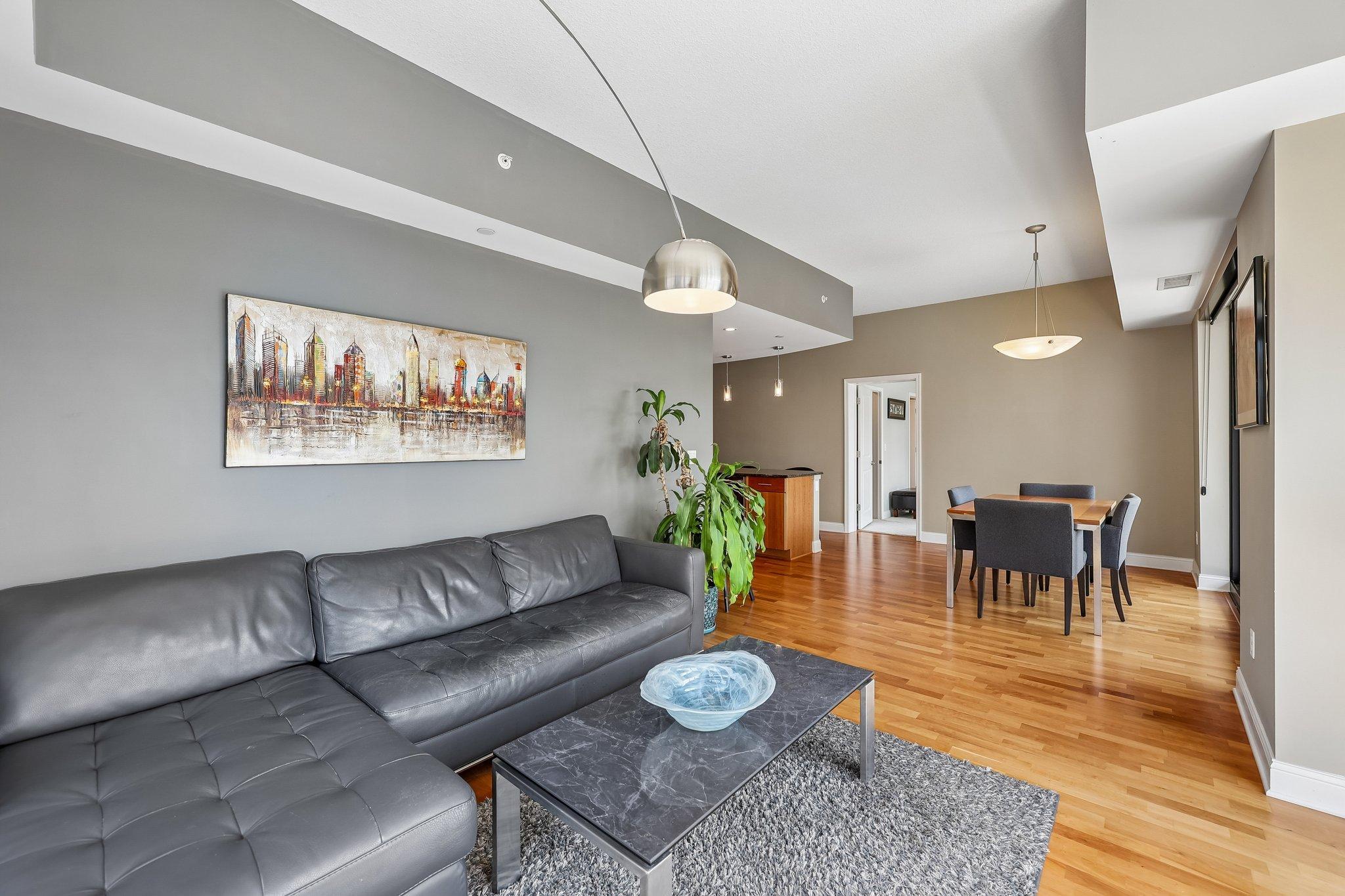100 3rd Avenue S 1006