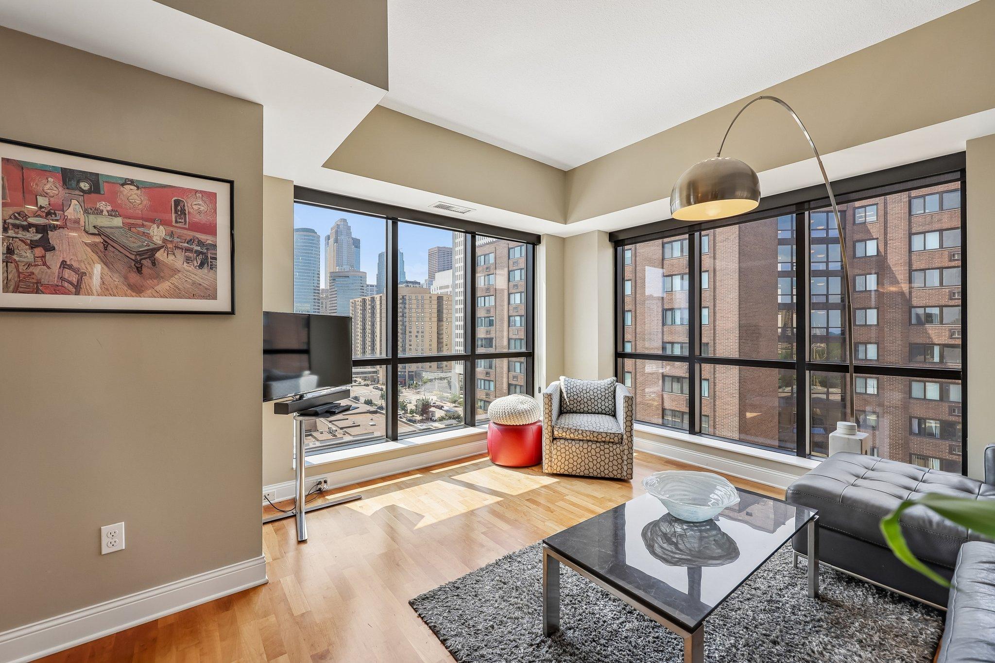 100 3rd Avenue S 1006