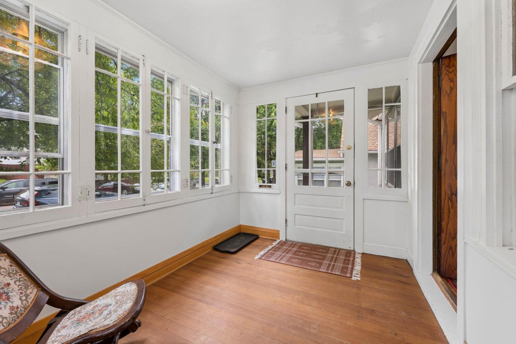 Photo of 3600 Dupont Avenue N, Minneapolis, MN 55412 (MLS # 7088720)
