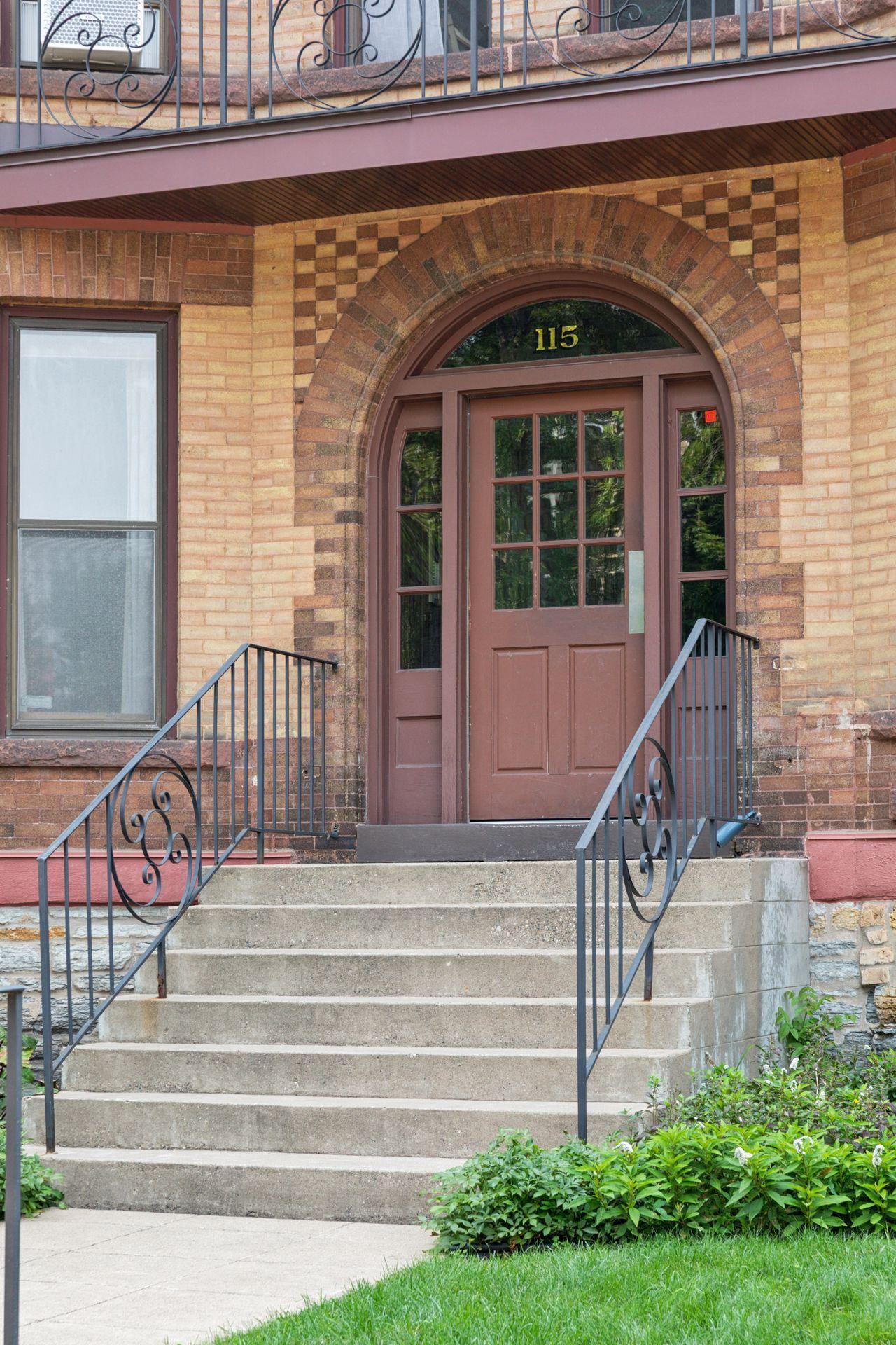 115 Western Avenue N 1N
