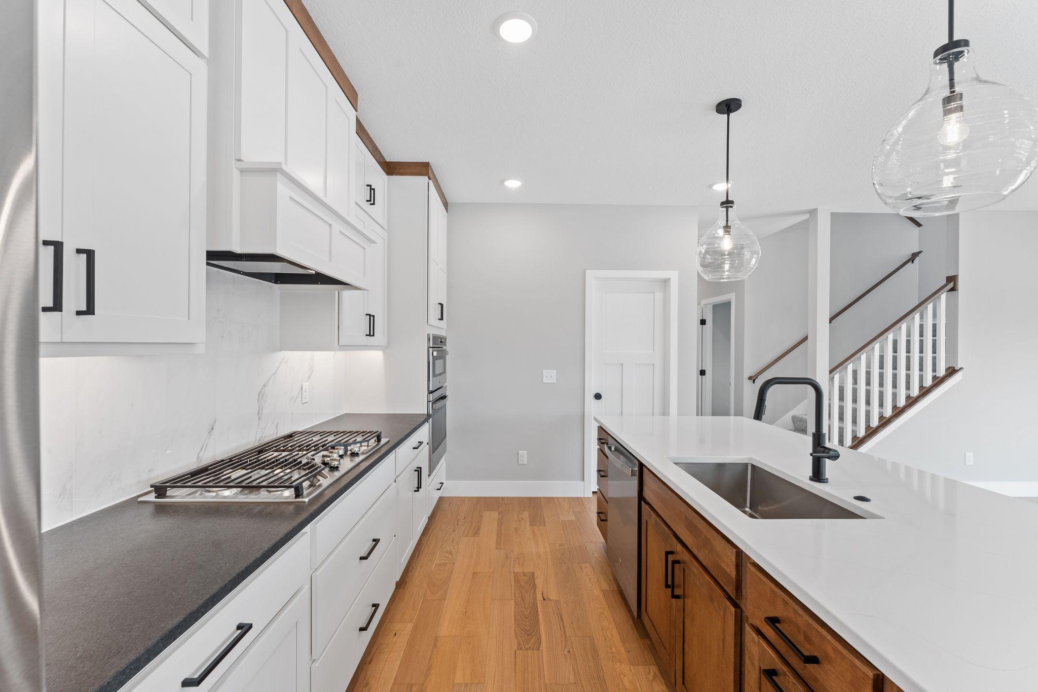 635 Parkside Court