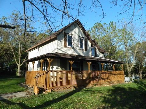 Photo of 12624 US Highway 212, Sacred Heart, MN 56285 (MLS # 6785482)