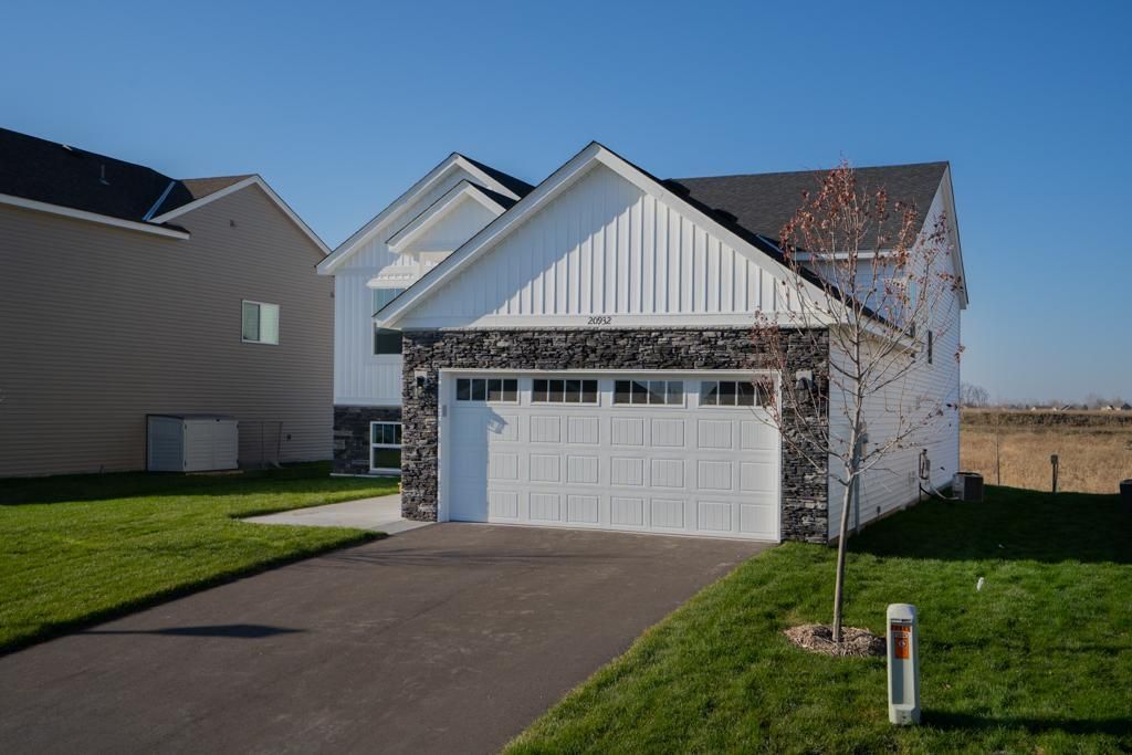 Photo of 810 Fox River Road, Somerset, WI 54025 (MLS # 7013650)