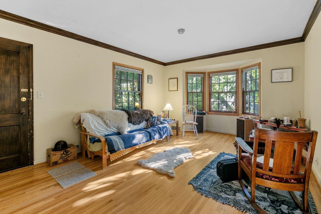 Photo of 201 Melbourne Avenue SE #E, Minneapolis, MN 55414 (MLS # 7071746)