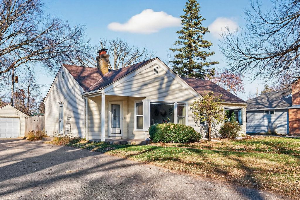 Photo of 4930 Normandy Place, Golden Valley, MN 55422 (MLS # 6810446)