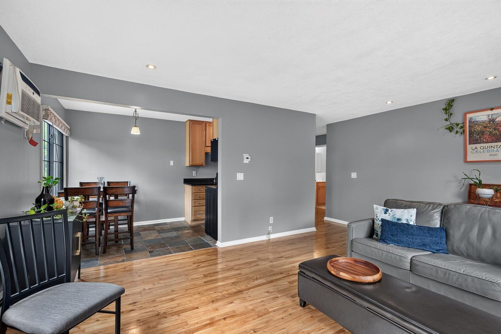Photo of 3844 Nicollet Avenue #305, Minneapolis, MN 55409 (MLS # 7152637)