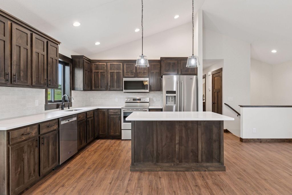 Photo of 471 Coyote Way, New Richmond, WI 54017 (MLS # 7031307)