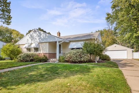 1435 Price Avenue Maplewood MN 55109