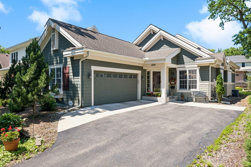 Photo of 4010 Sunnyside Road, Edina, MN 55424 (MLS # 7012318)