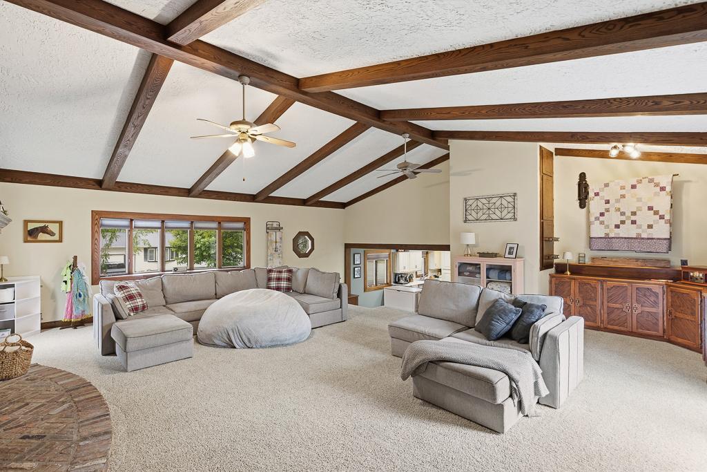 Photo of 402 N Minnesota Street, Marshall, MN 56258 (MLS # 7145381)