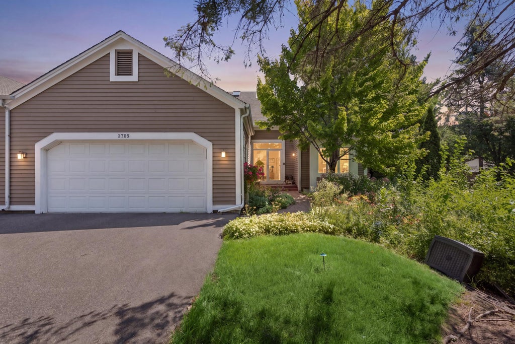 Photo of 3705 Oakton Ridge, Hopkins, MN 55305 (MLS # 7149474)