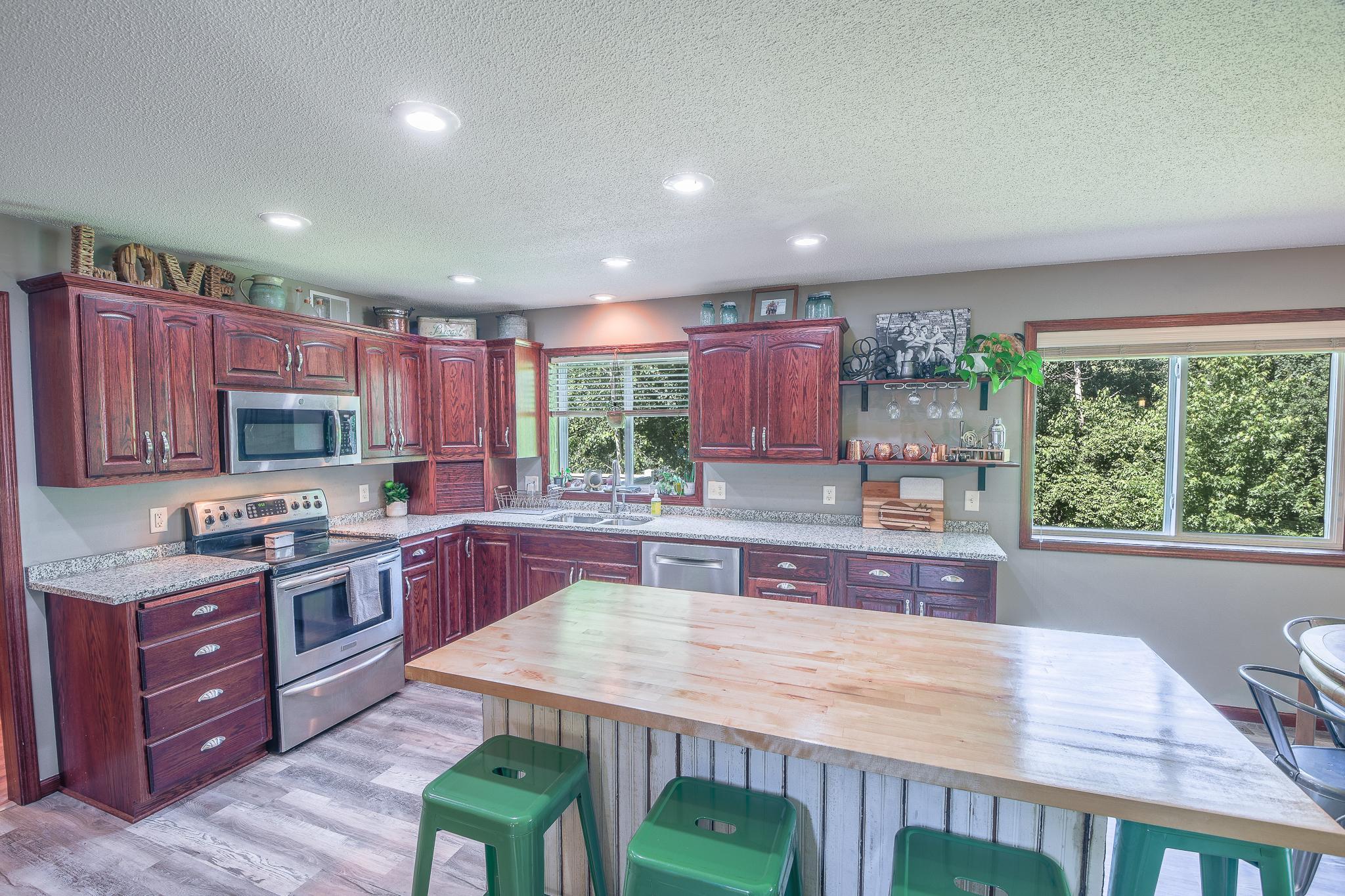 1815 Star Drive