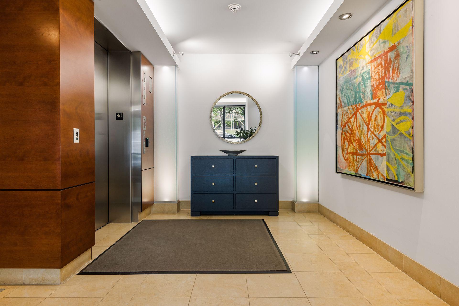 301 Kenwood Parkway 602