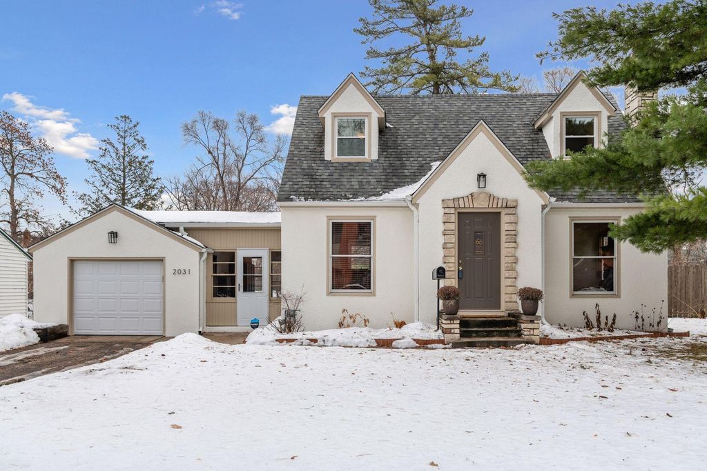 Photo of 2031 Hampshire Avenue S, Saint Louis Park, MN 55426 (MLS # 6825530)