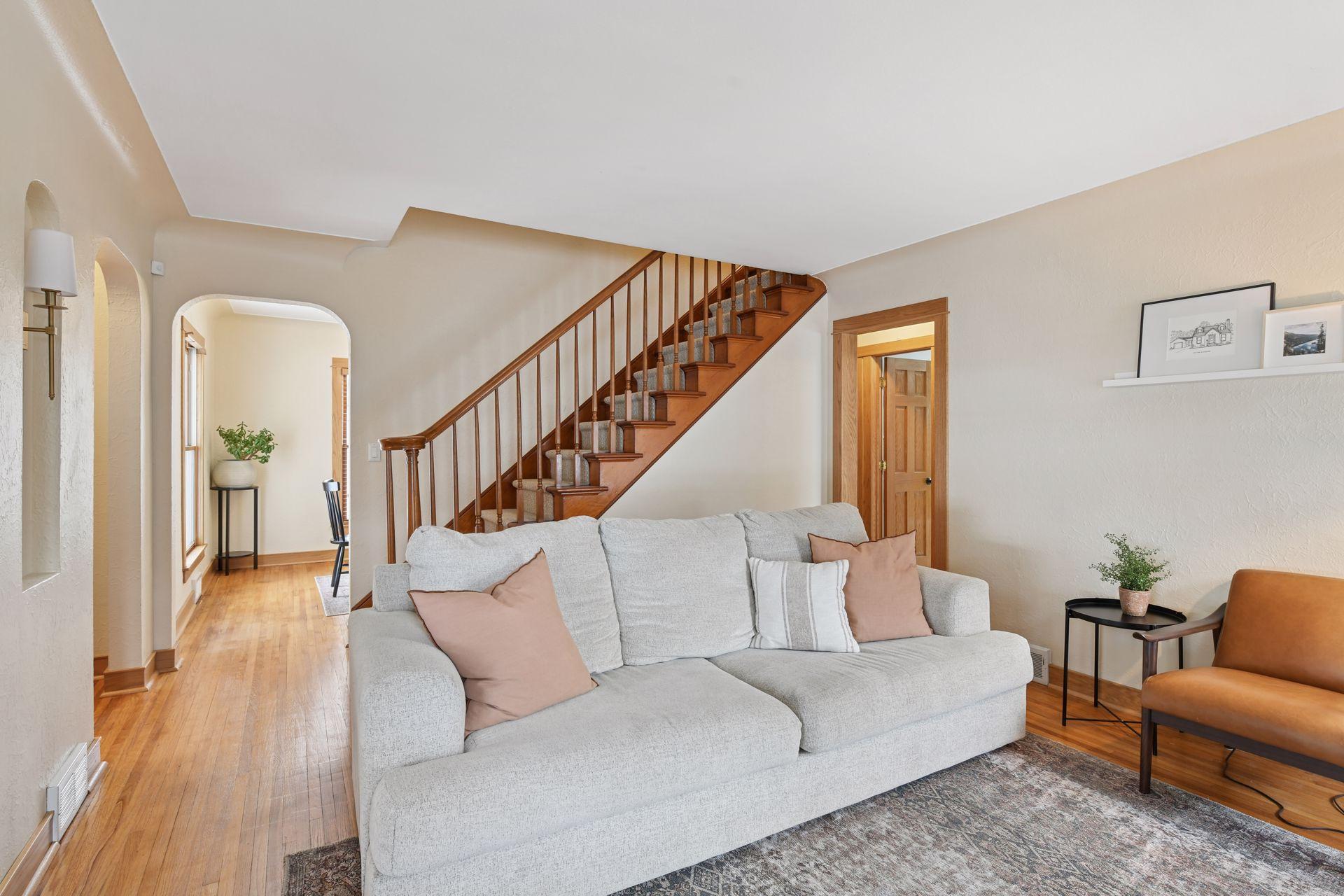 2031 Hampshire Avenue S