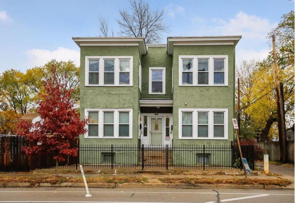 Photo of 1508 E 26th Street, Minneapolis, MN 55404 (MLS # 7101570)