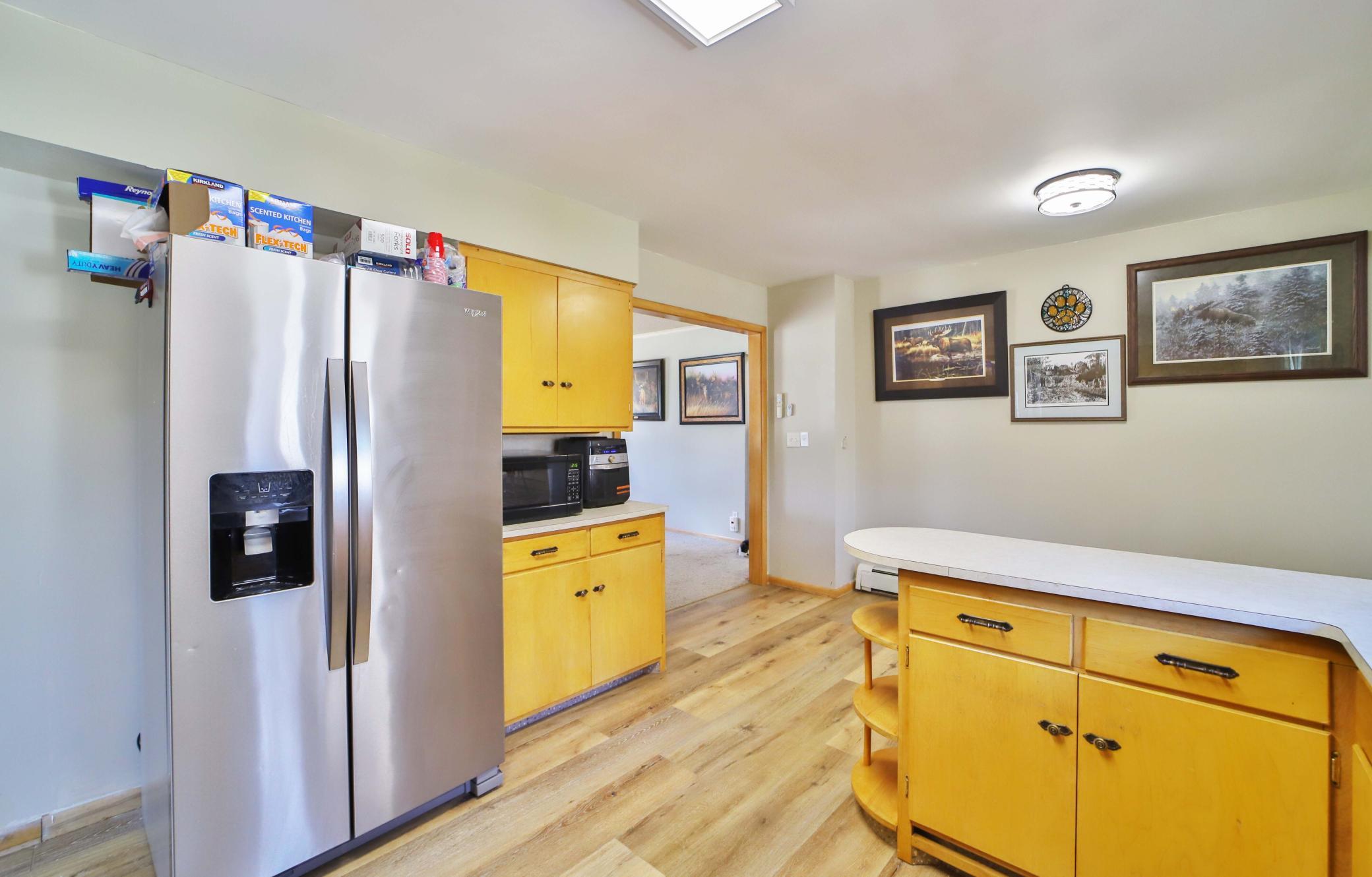 230 4th Avenue SE
