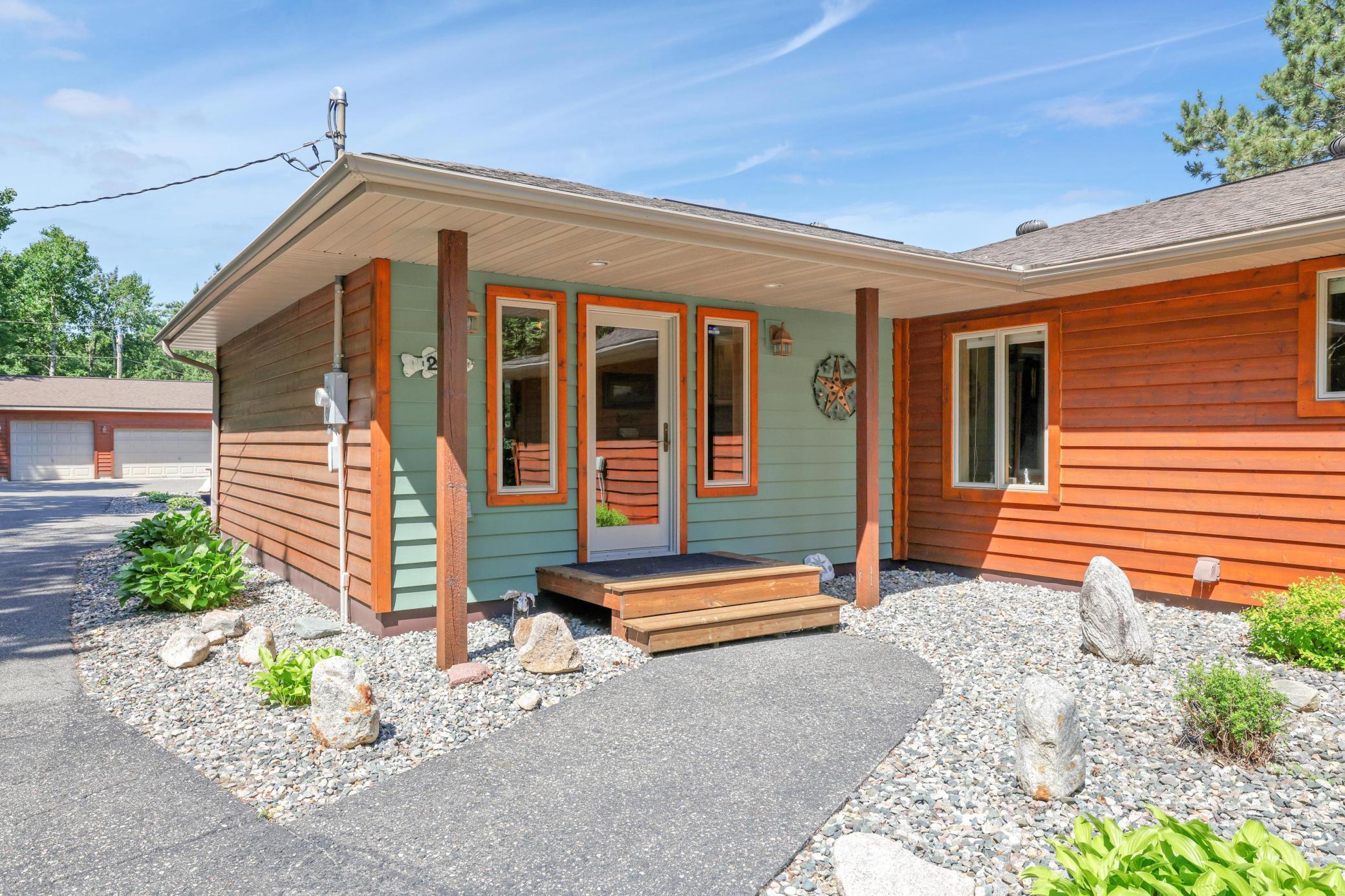 216 E Summit Ave.