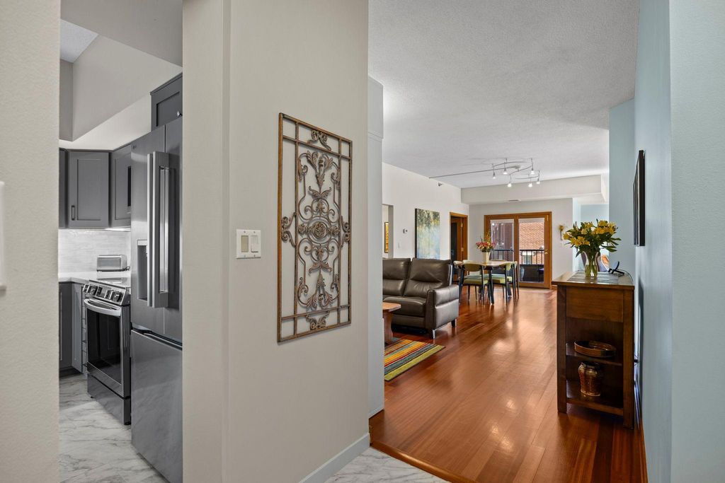 Photo of 110 Bank Street SE #L201, Minneapolis, MN 55414 (MLS # 7051933)