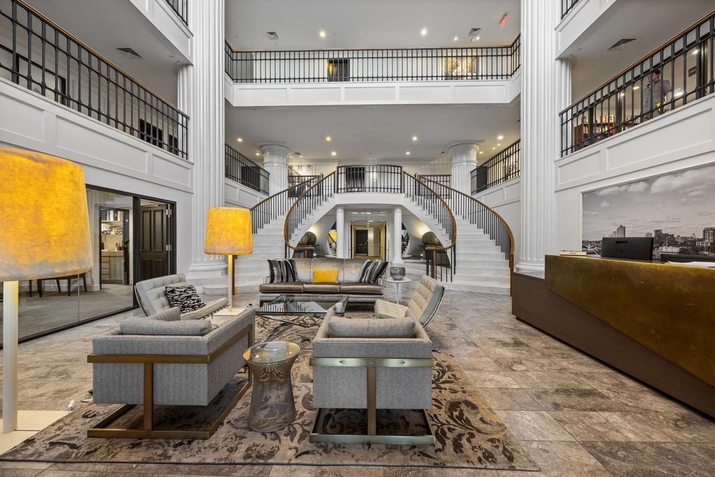 Photo of 110 Bank Street SE #L201, Minneapolis, MN 55414 (MLS # 7051933)