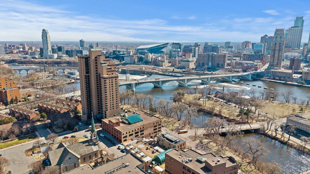 Photo of 110 Bank Street SE #L201, Minneapolis, MN 55414 (MLS # 7051933)