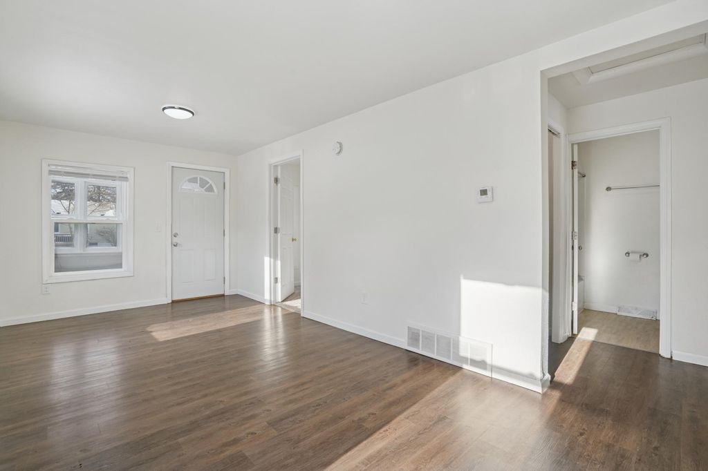 Photo of 318 12th Street N, Moorhead, MN 56560 (MLS # 7003846)