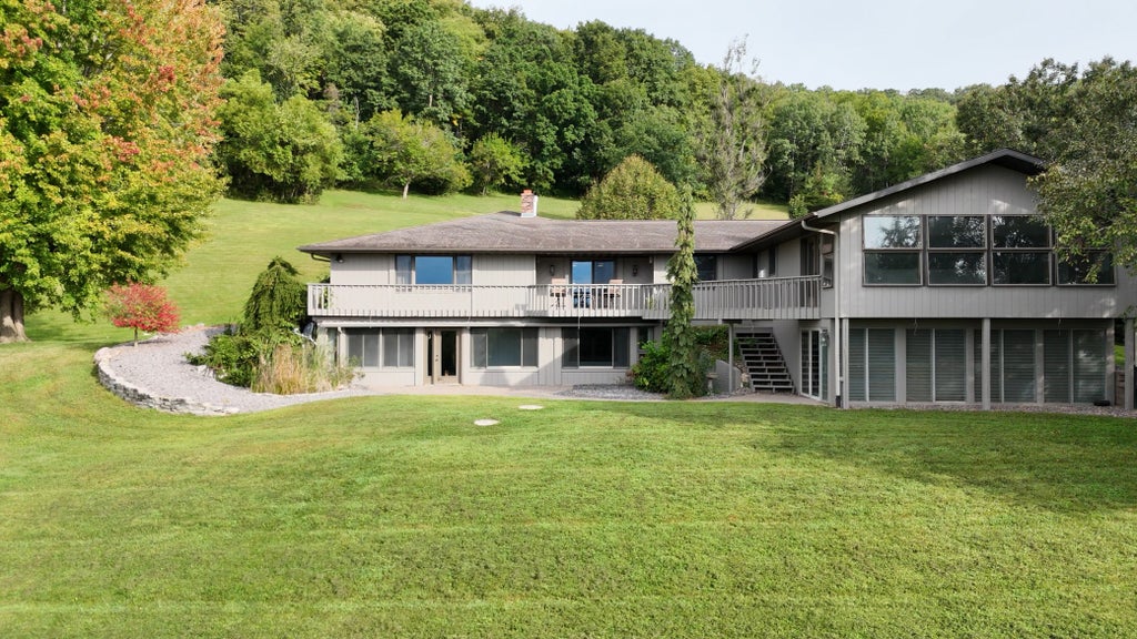 Photo of 5000 County 21, La Crescent, MN 55947 (MLS # 7149166)