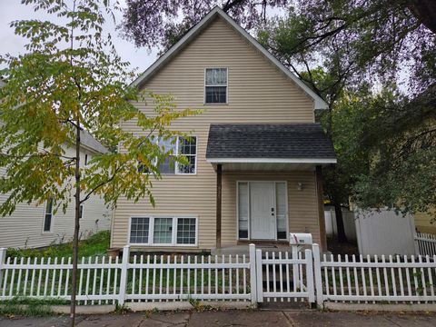 925 Marion Street Saint Paul MN 55117