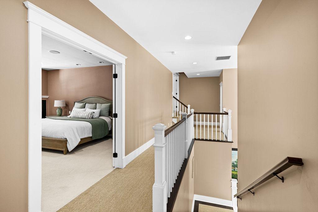Duluth, Minnesota, 55803, United States, 6 Bedrooms Bedrooms, ,5 BathroomsBathrooms,Residential,Active,2026336