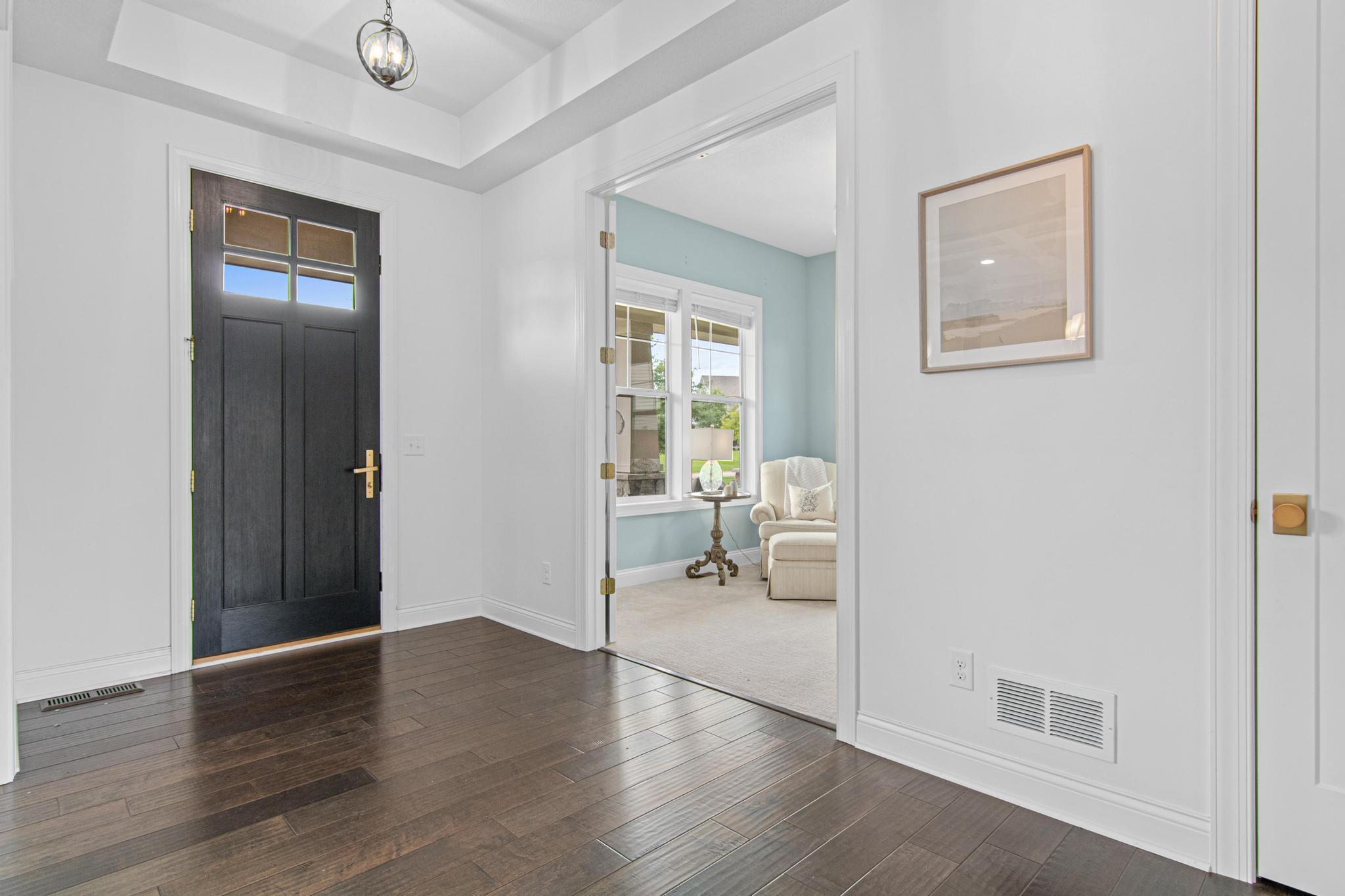 3197 Norcrest Avenue N