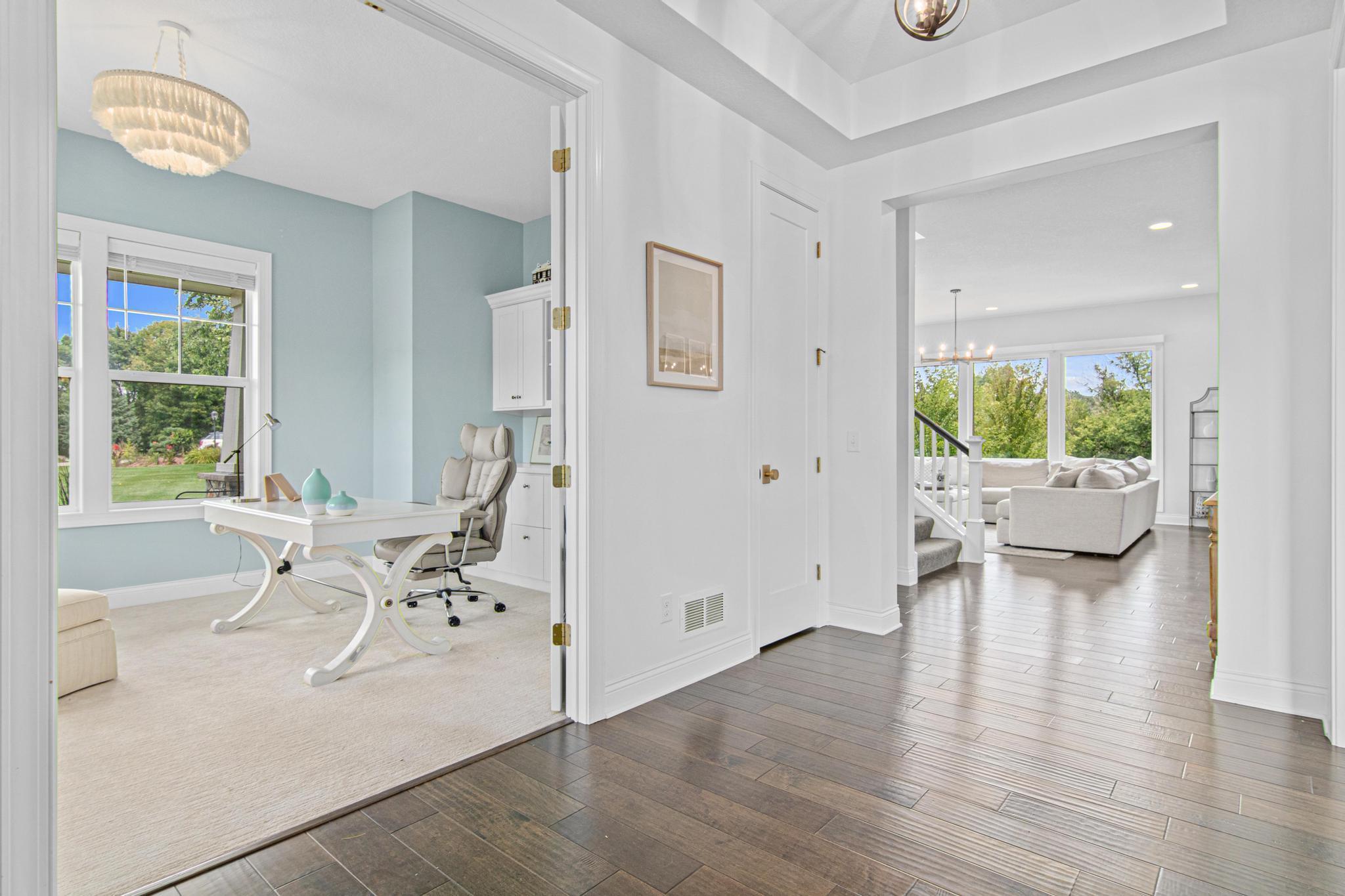 3197 Norcrest Avenue N