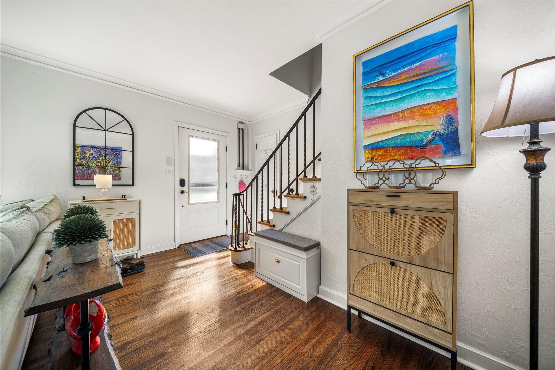 1885 W Eleanor Avenue