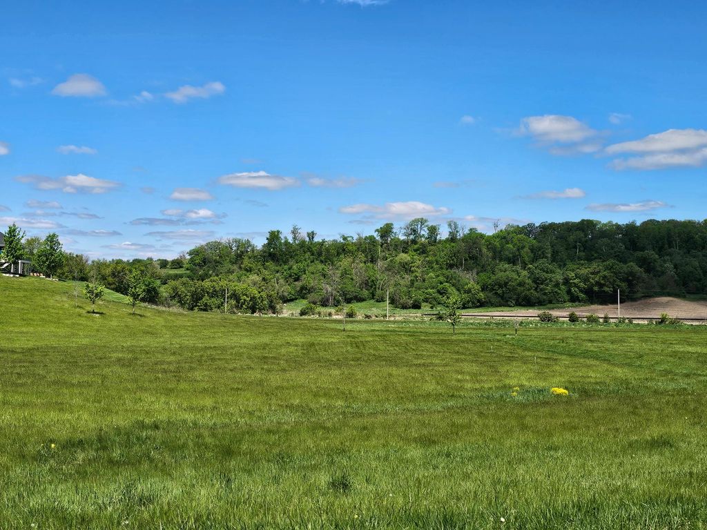 Photo of 5215 8th Street SW, Rochester, MN 55902 (MLS # 7078185)