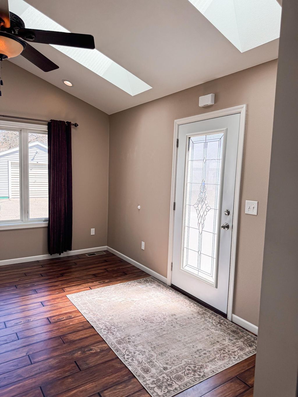 Photo of 325 Lake Avenue S, Paynesville, MN 56362 (MLS # 7055191)