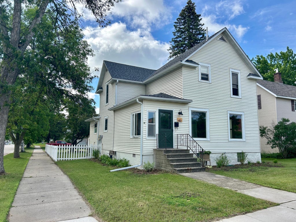 Photo of 402 2nd Street SE, Wadena, MN 56482 (MLS # 6556262)
