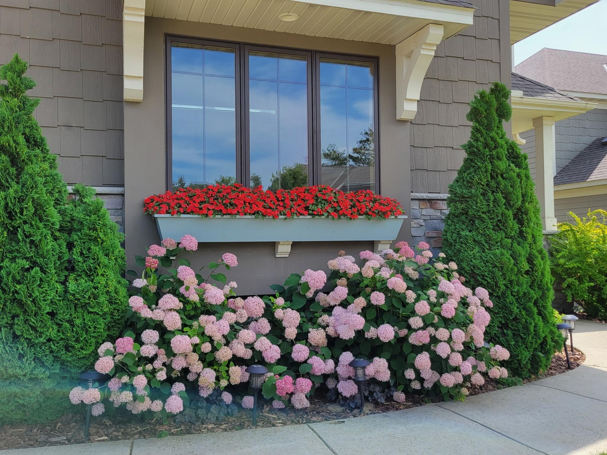 5445 Yellowstone Trail