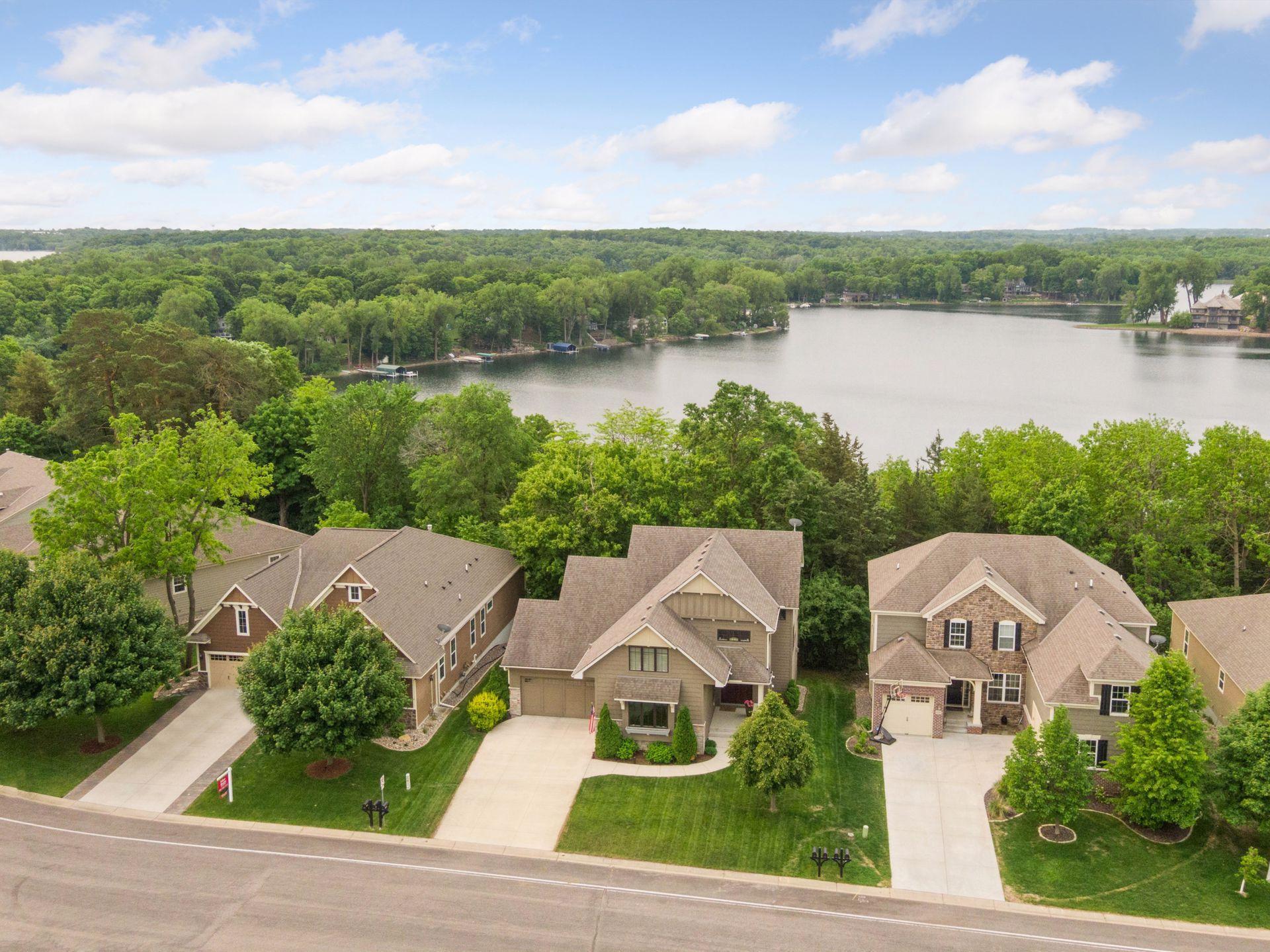 5445 Yellowstone Trail