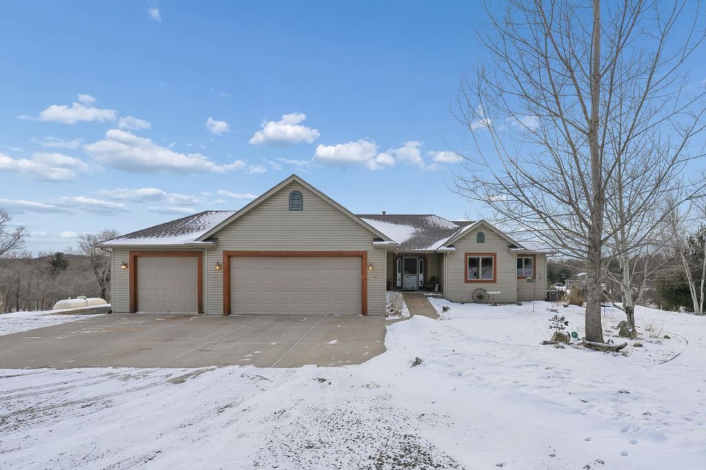 Photo of W11213 840th Avenue, River Falls, WI 54022 (MLS # 7013672)