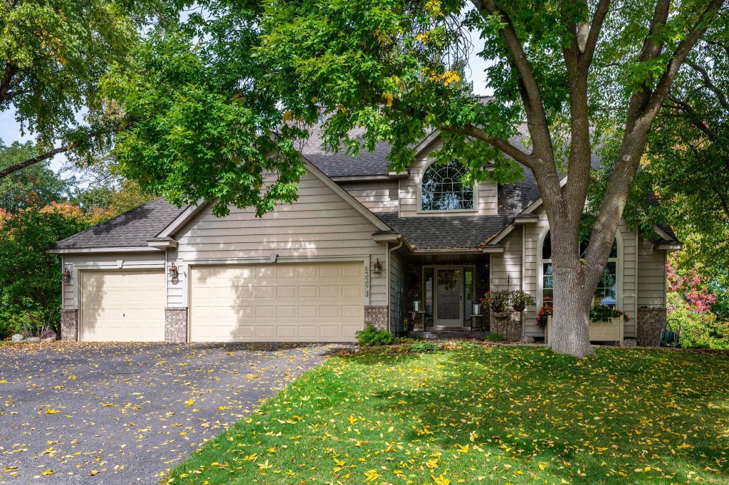 Photo of 6229 Juneau Lane N, Maple Grove, MN 55311 (MLS # 7159767)