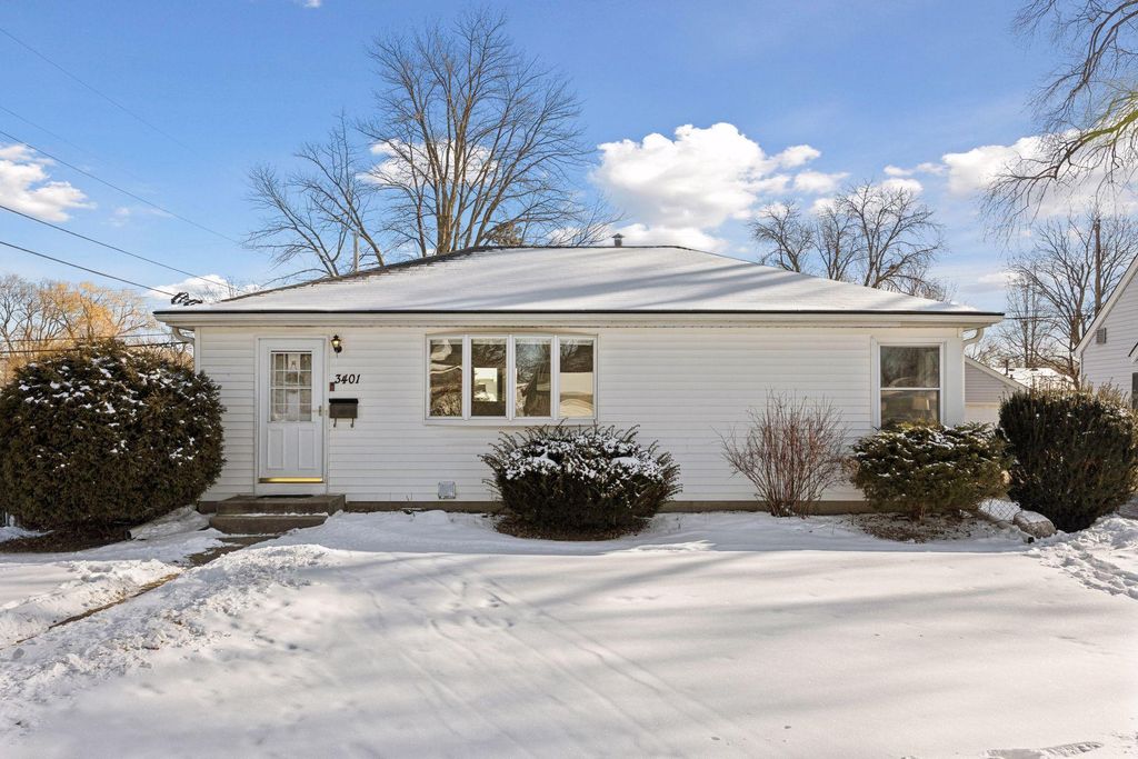 Photo of 3401 Aquila Avenue S, Saint Louis Park, MN 55426 (MLS # 7013373)