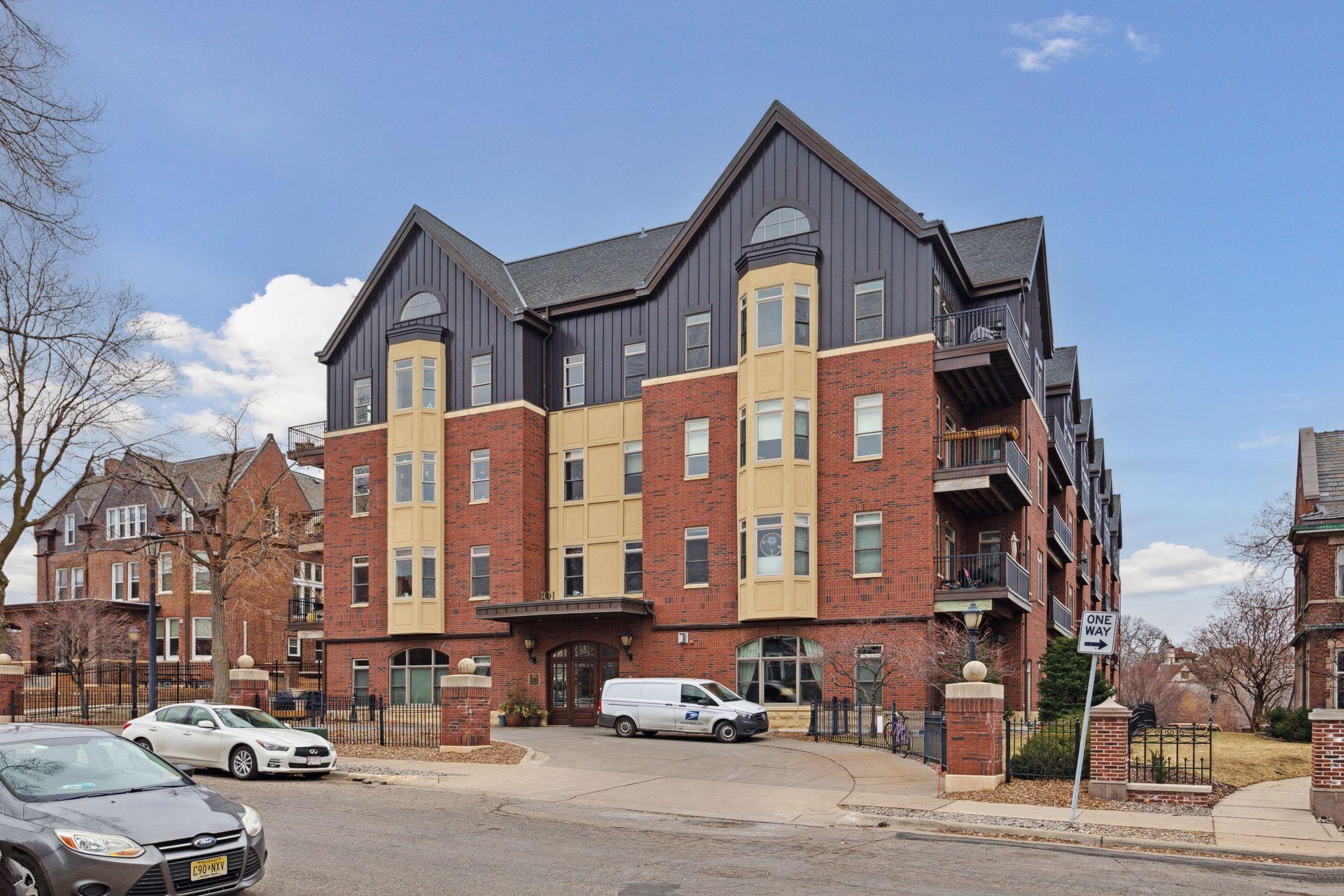 301 Clifton Avenue 3D